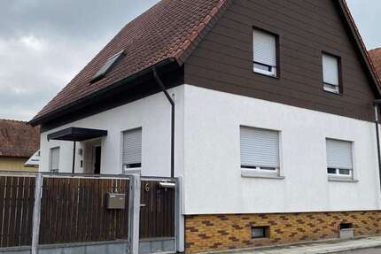 Haus zum Kaufen in Dettenheim Rußheim 399.000 € 130 m²